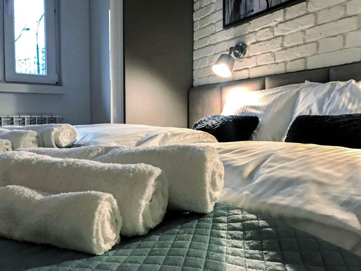 Your Private 5-Star Home In Katowice # 5-Minute Walk To Spodek, 10 Minutes To City Center Exteriör bild
